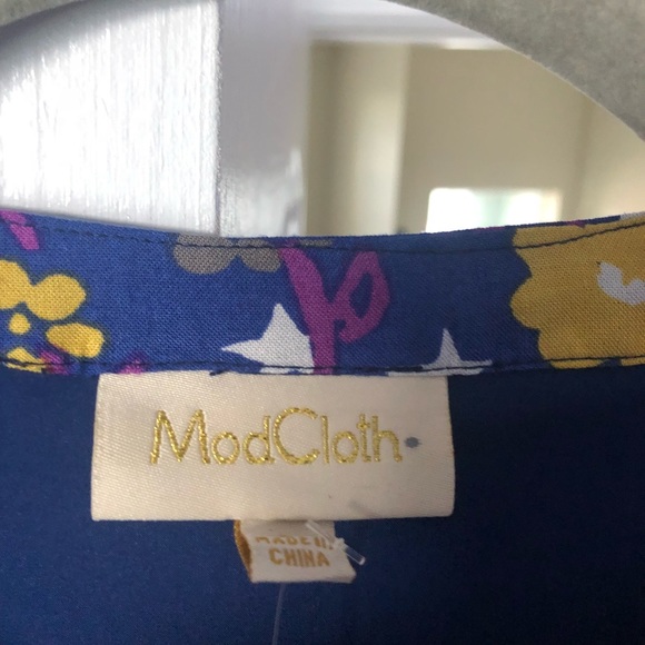 Simple Blue Dress - Picture 2 of 2